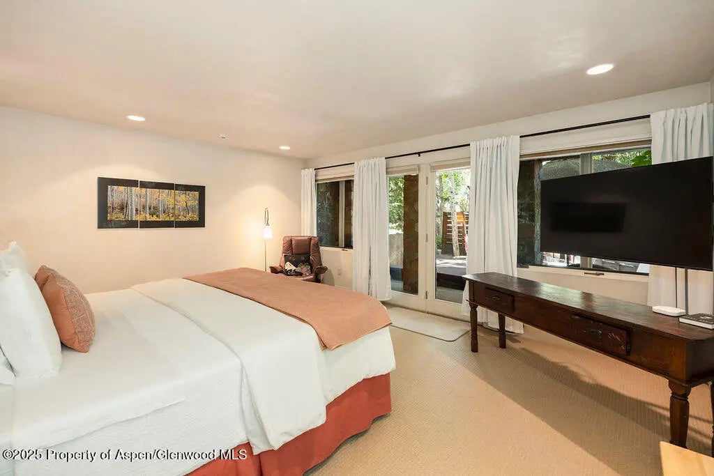 8 of 44 - 109 Neale Avenue, Aspen, CO