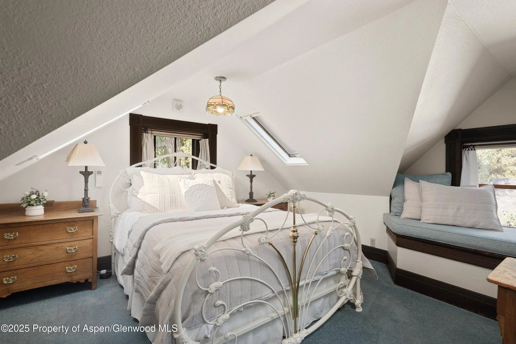 7 of 21 - 214 W Hyman Avenue, Aspen, CO