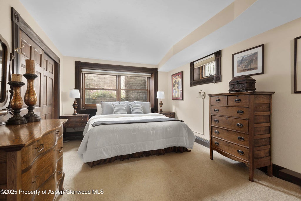 9 of 21 - 214 W Hyman Avenue, Aspen, CO