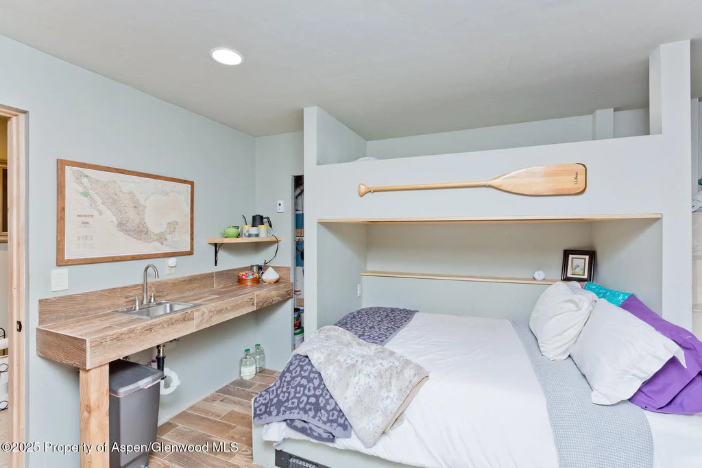 36 of 54 - 716 1/2 Minter Avenue, Glenwood Springs, CO