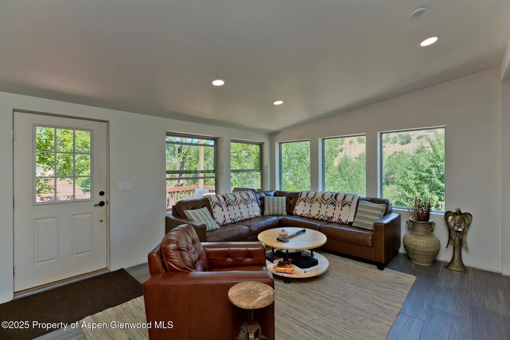 5 of 54 - 716 1/2 Minter Avenue, Glenwood Springs, CO