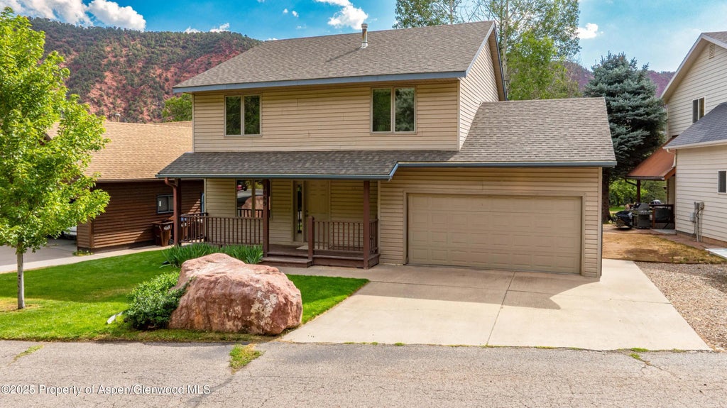 1 of 36 - 1069 Park West Drive, Glenwood Springs, CO
