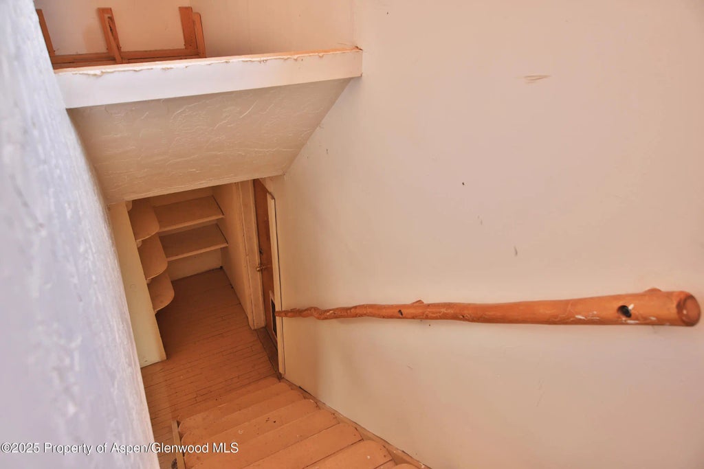 11 of 21 - 57374 Highway 330, Collbran, CO