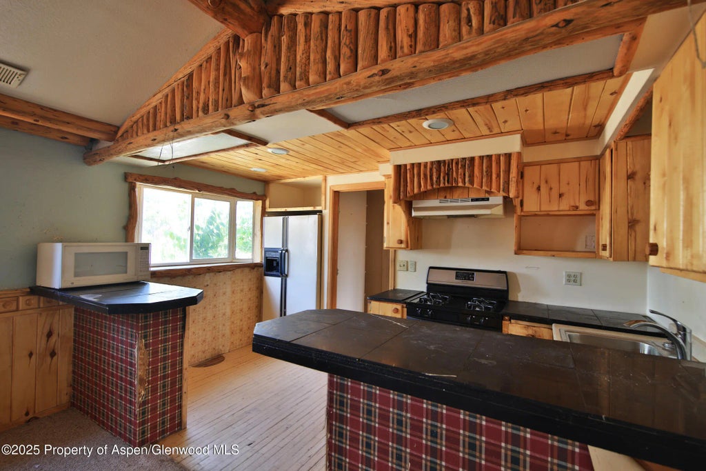 5 of 21 - 57374 Highway 330, Collbran, CO