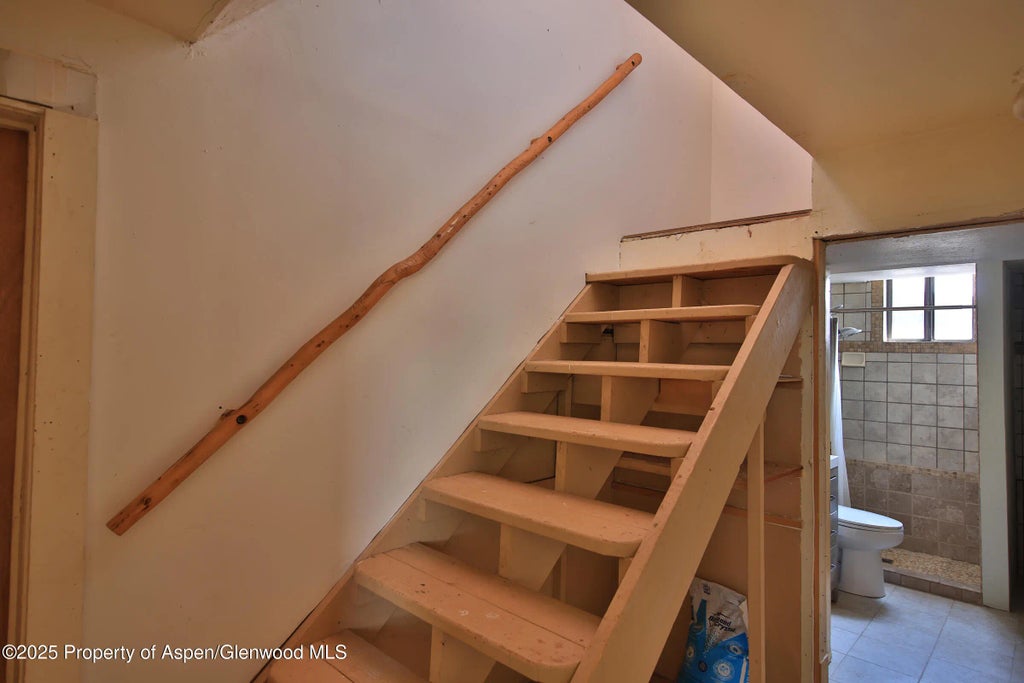 8 of 21 - 57374 Highway 330, Collbran, CO