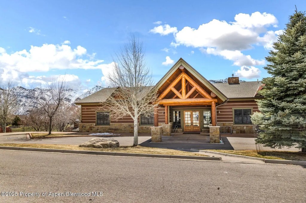 12 of 13 - 301 Thunderbird, New Castle, CO