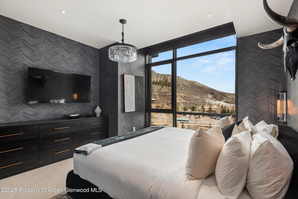 12 of 43 - 77 Wood Road 303, Snowmass Village, CO