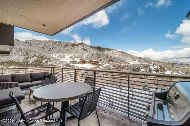 7 of 43 - 77 Wood Road 303, Snowmass Village, CO