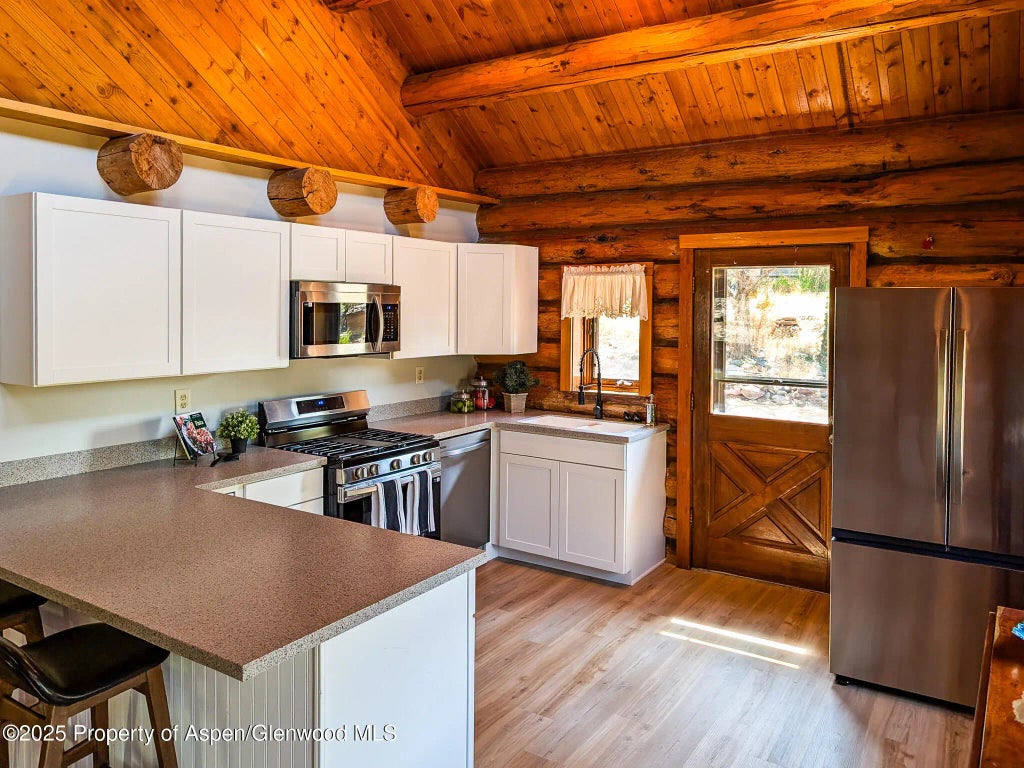 8 of 34 - 96 Apache Drive, New Castle, CO