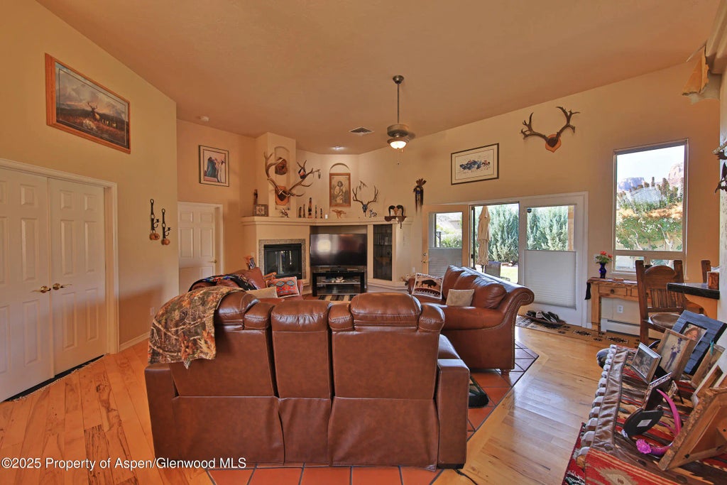 10 of 40 - 339 Canyon Rim Court, Grand Junction, CO