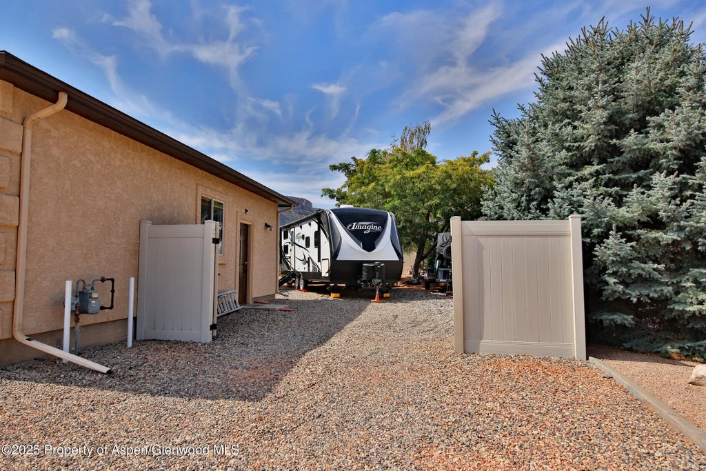 33 of 40 - 339 Canyon Rim Court, Grand Junction, CO