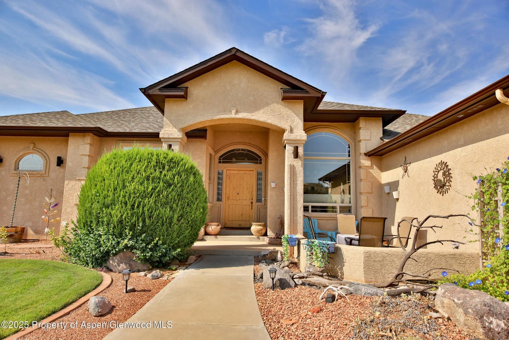 7 of 40 - 339 Canyon Rim Court, Grand Junction, CO