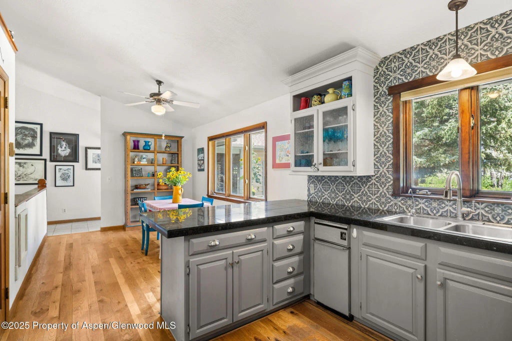 6 of 44 - 283 Meadow Lane, Glenwood Springs, CO