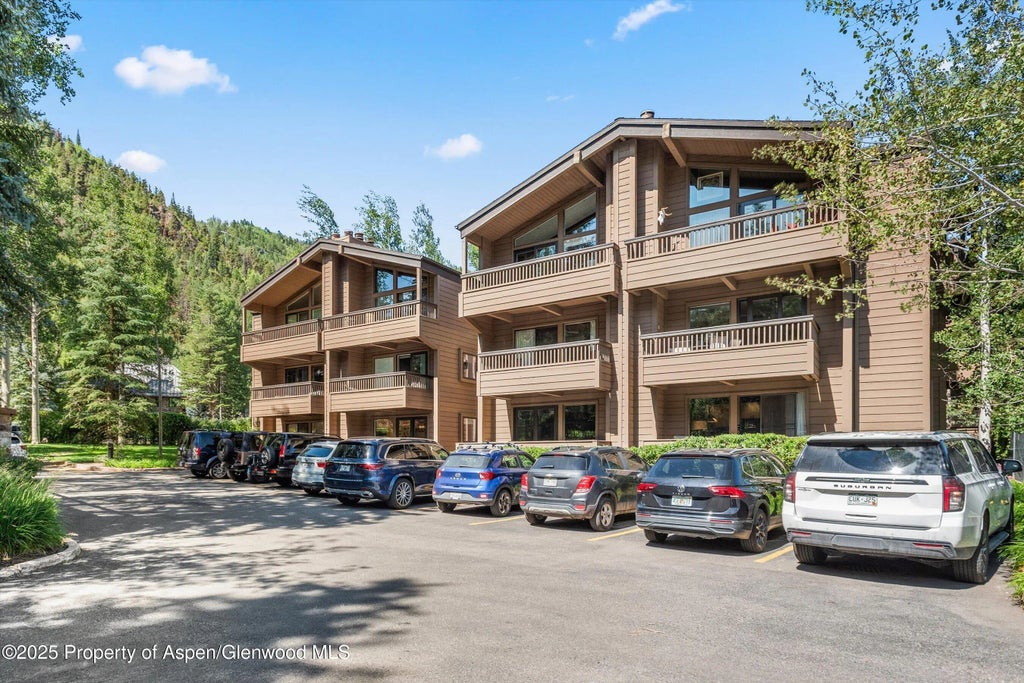 19 of 26 - 610 S West End Street Unit K103, Aspen, CO