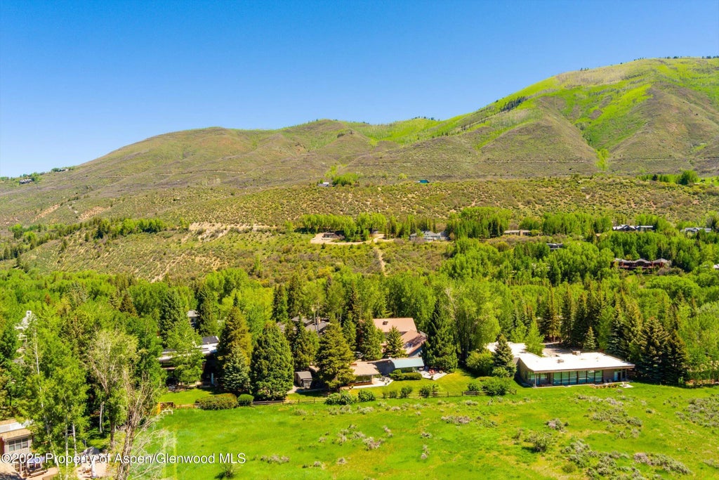 9 of 12 - 1235 Mountain View Drive, Aspen, CO