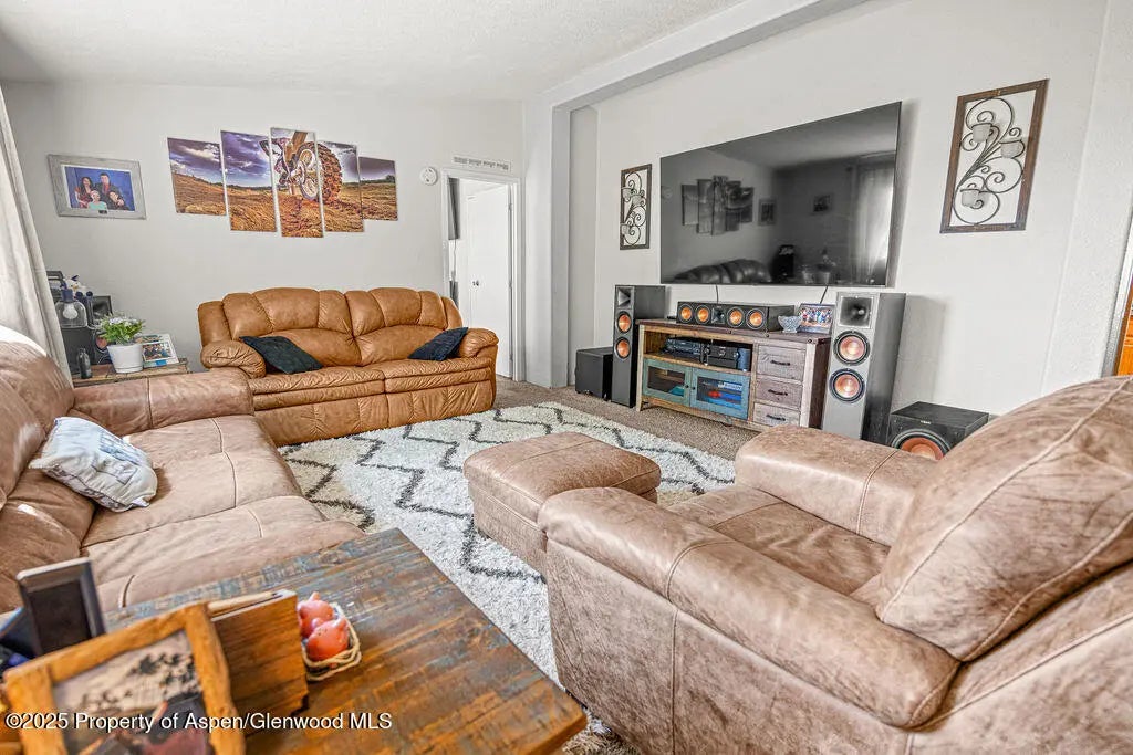 24 of 82 - 572 Western Avenue Avenue, Craig, CO
