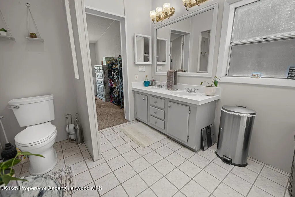 48 of 82 - 572 Western Avenue Avenue, Craig, CO