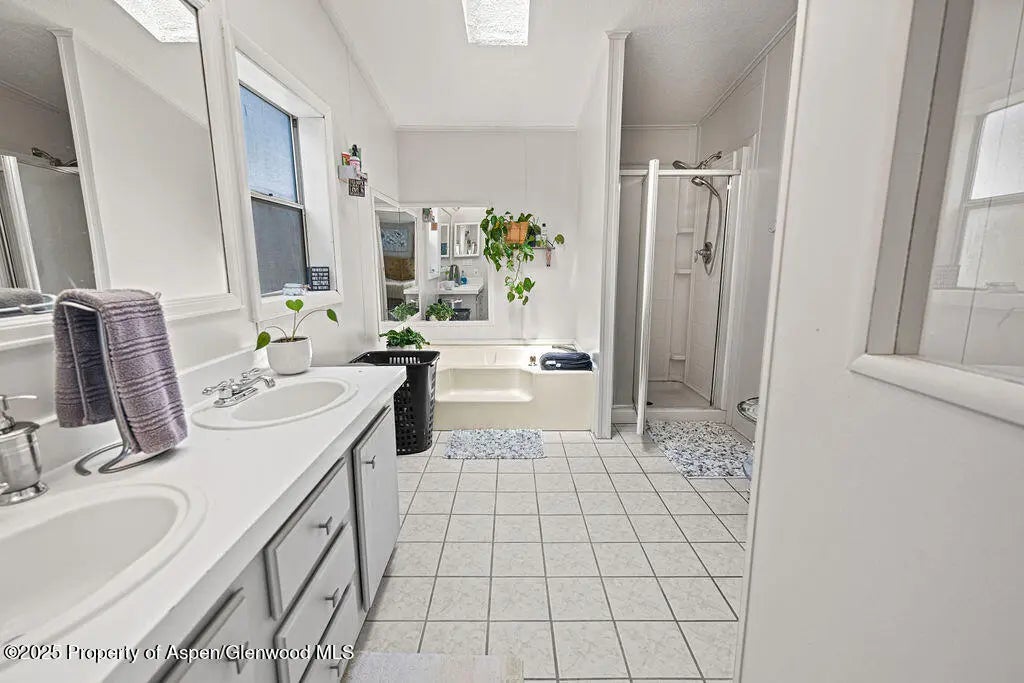 50 of 82 - 572 Western Avenue Avenue, Craig, CO