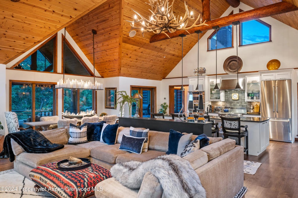 10 of 30 - 630 W Sopris Creek Road, Basalt, CO