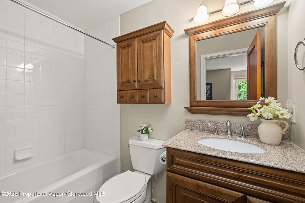 21 of 30 - 215 Maple Ridge Lane, Snowmass Village, CO