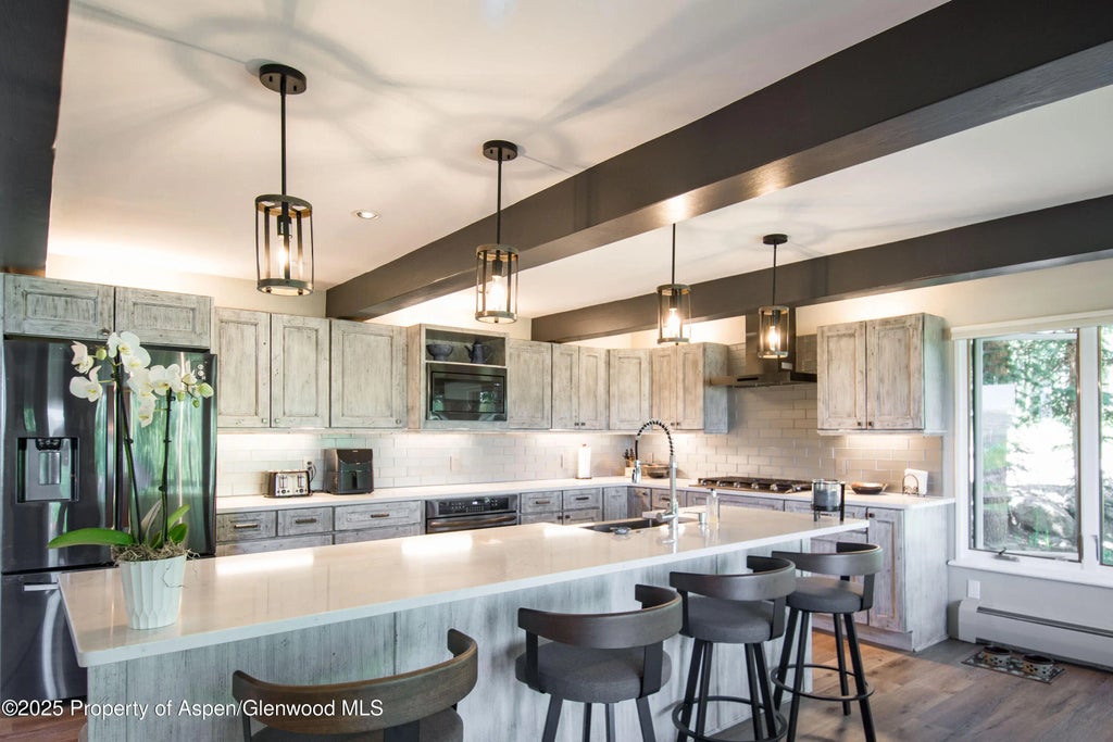 7 of 30 - 215 Maple Ridge Lane, Snowmass Village, CO