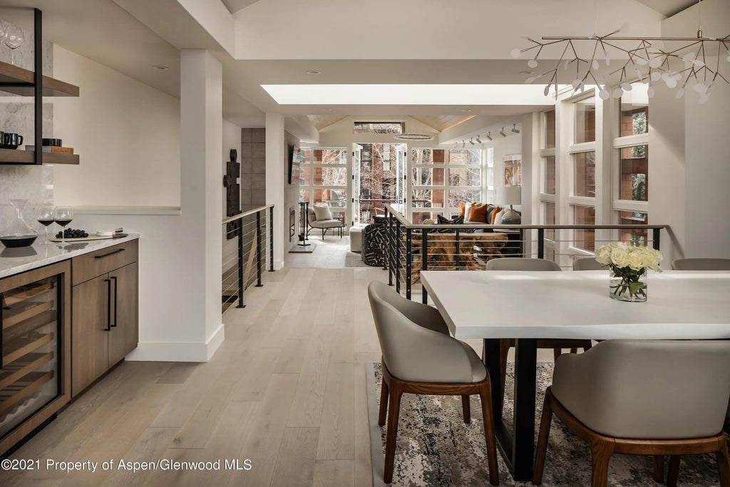 10 of 25 - 704 E Hyman Avenue, Aspen, CO