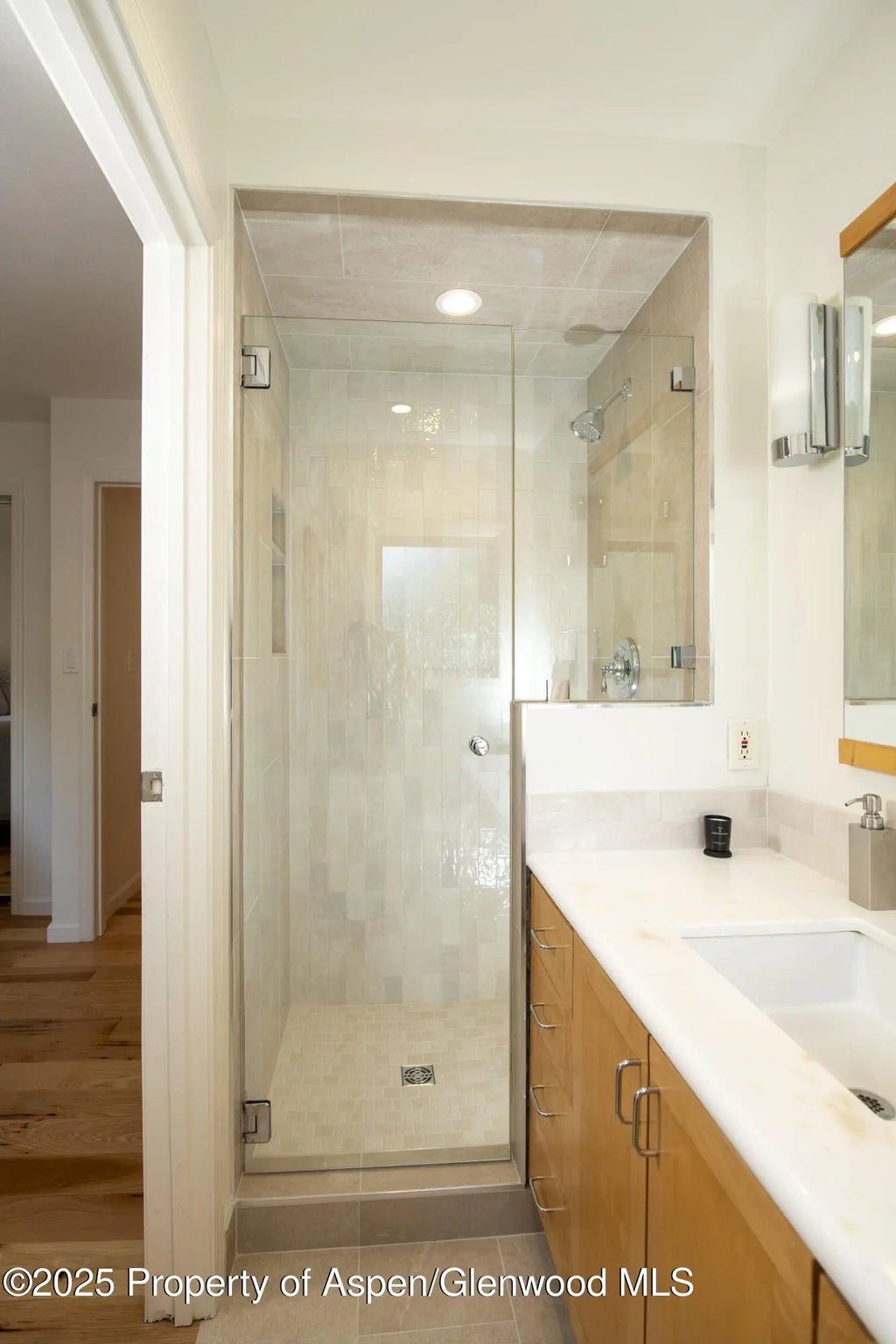 28 of 37 - 1417 Sierra Vista Drive, Aspen, CO
