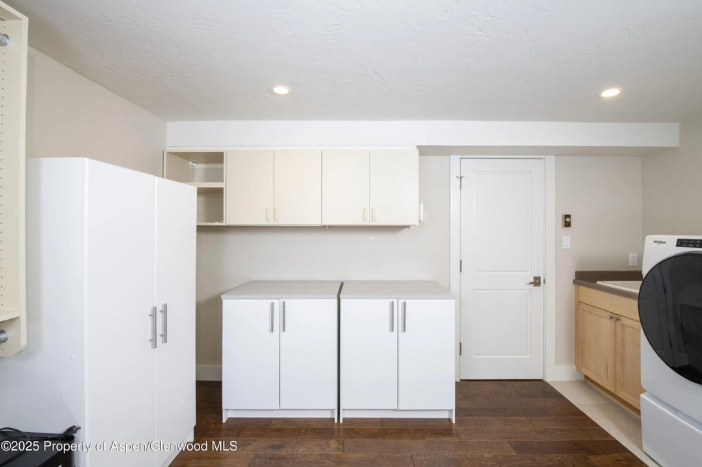 35 of 37 - 1417 Sierra Vista Drive, Aspen, CO