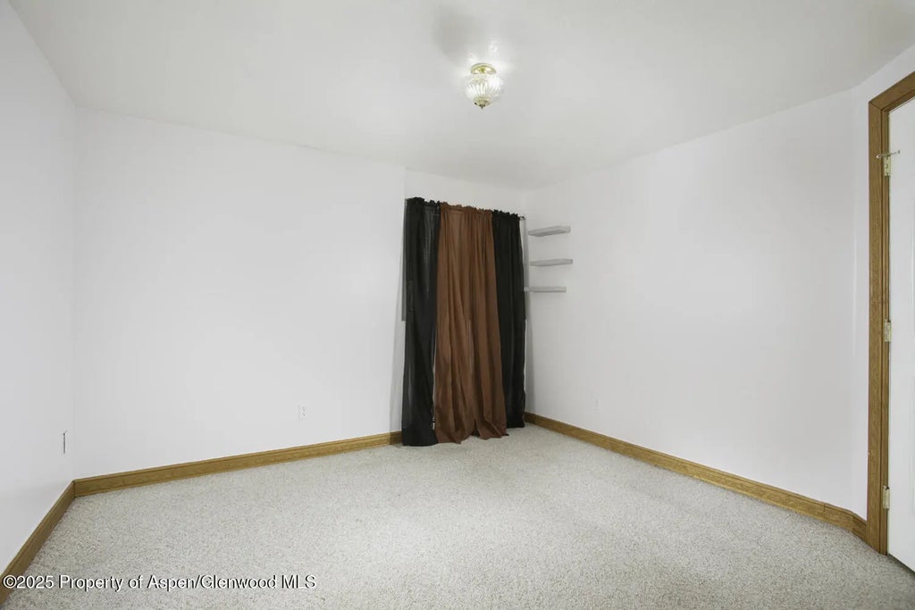 15 of 39 - 1553 E 12th Street, Rifle, CO