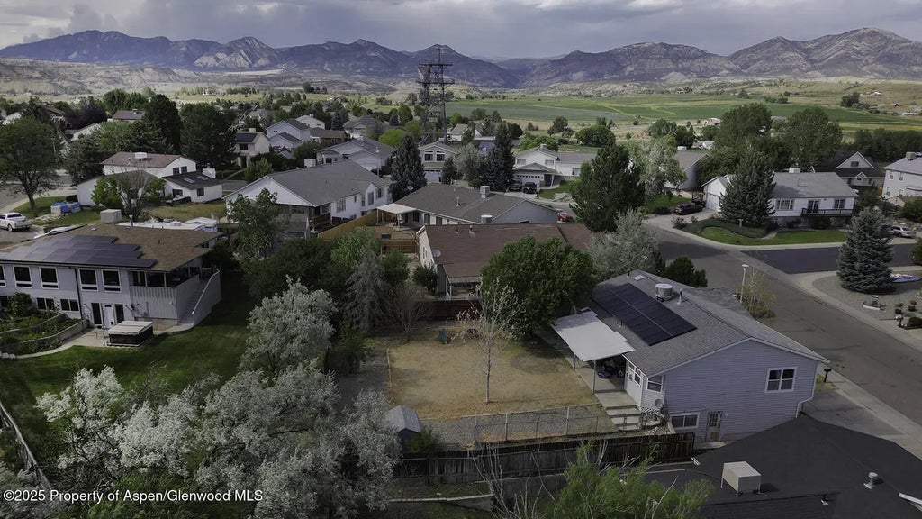 36 of 39 - 1553 E 12th Street, Rifle, CO