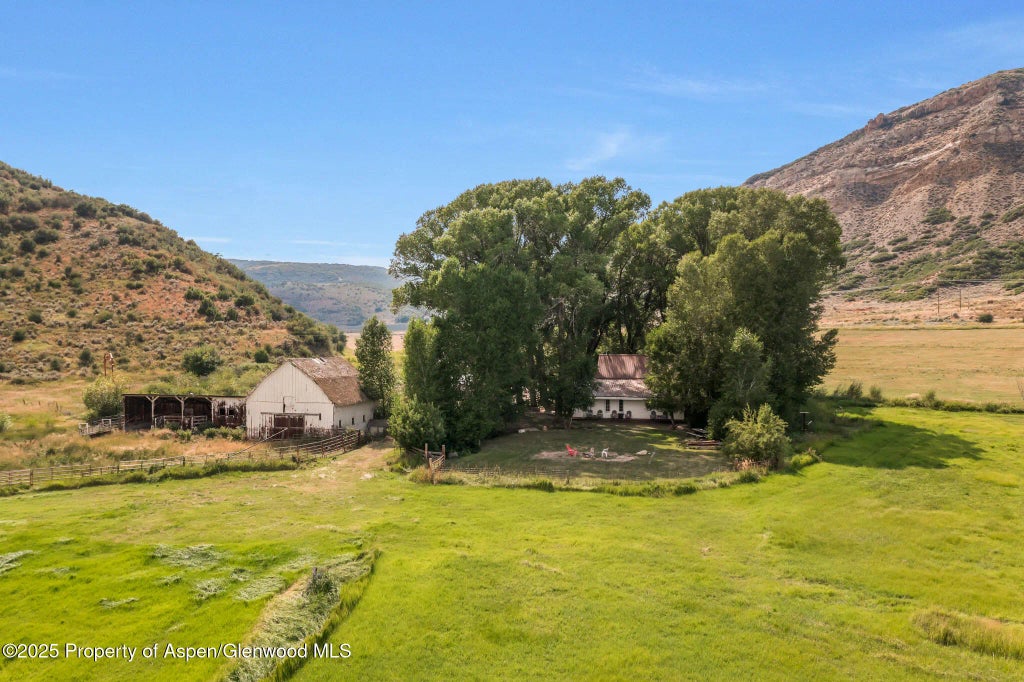 101 of 165 - 2956 County Road 37, Hamilton, CO