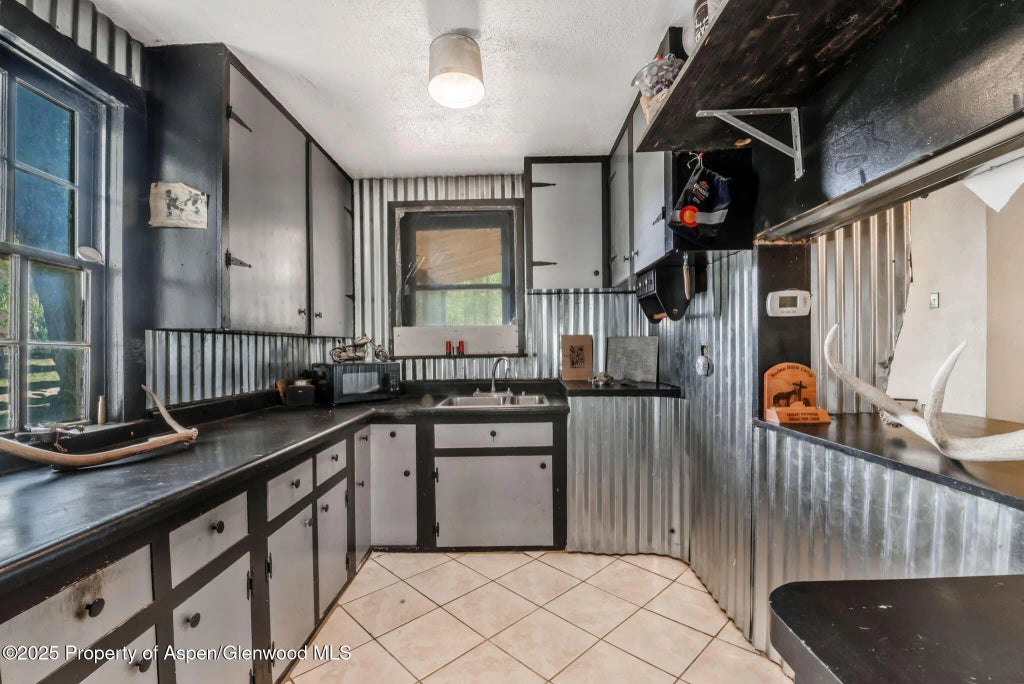 38 of 165 - 2956 County Road 37, Hamilton, CO