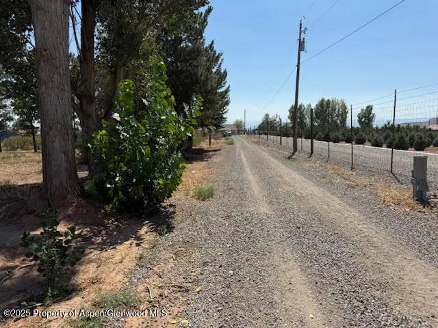 22 of 36 - 21045 Nowhere Road, Eckert, CO