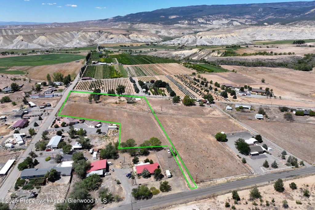 7 of 36 - 21045 Nowhere Road, Eckert, CO