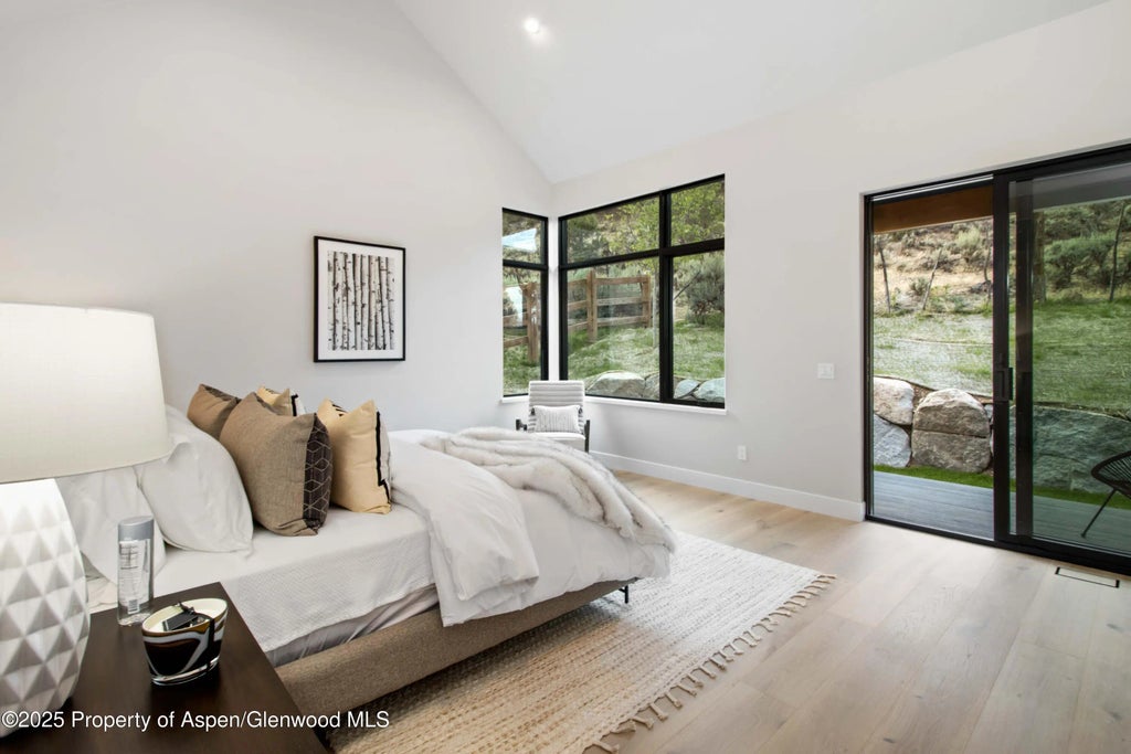 22 of 68 - 719 Perry Ridge, Carbondale, CO