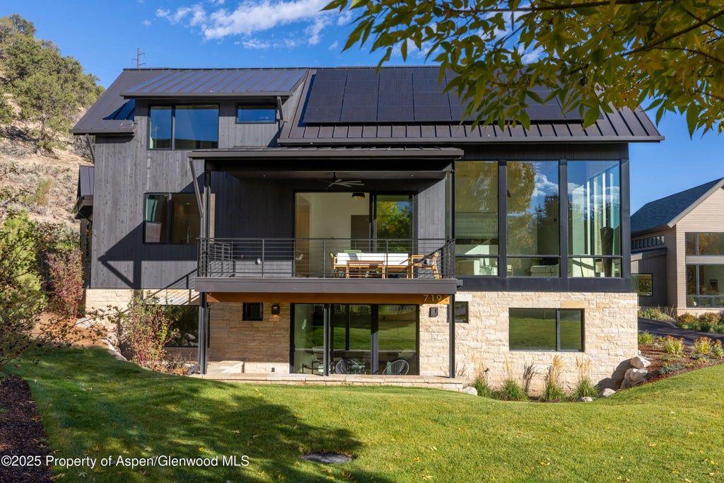 3 of 68 - 719 Perry Ridge, Carbondale, CO