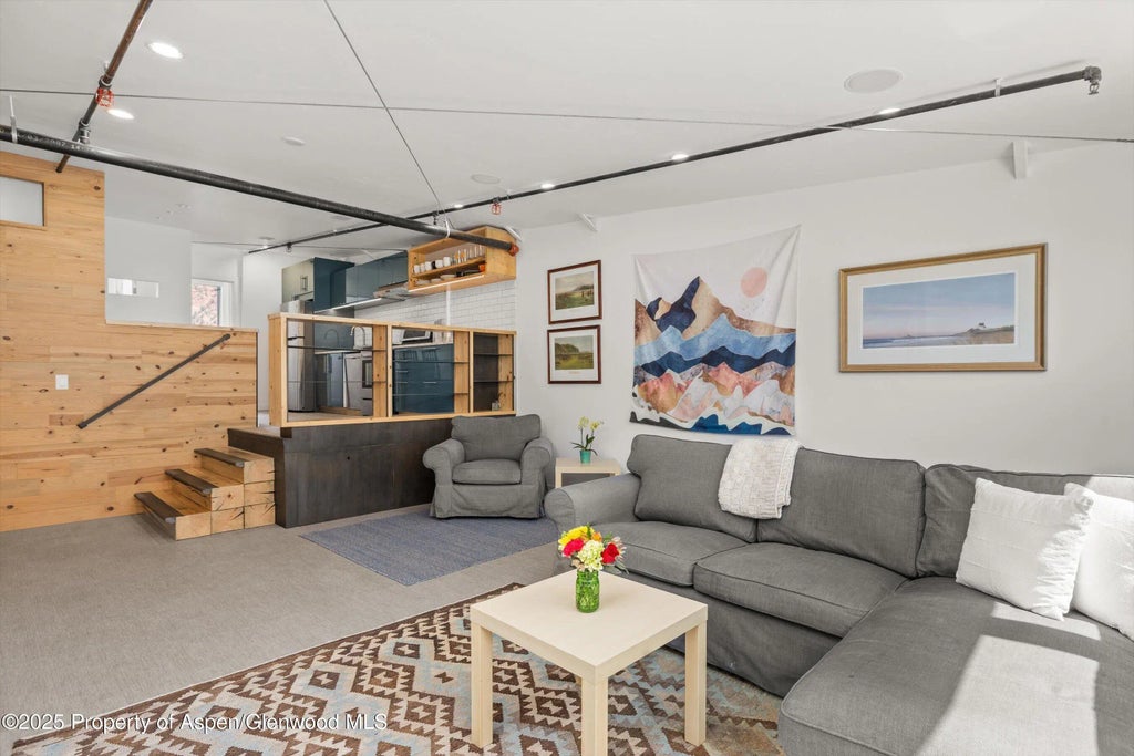 1945 Dolores Way, Carbondale