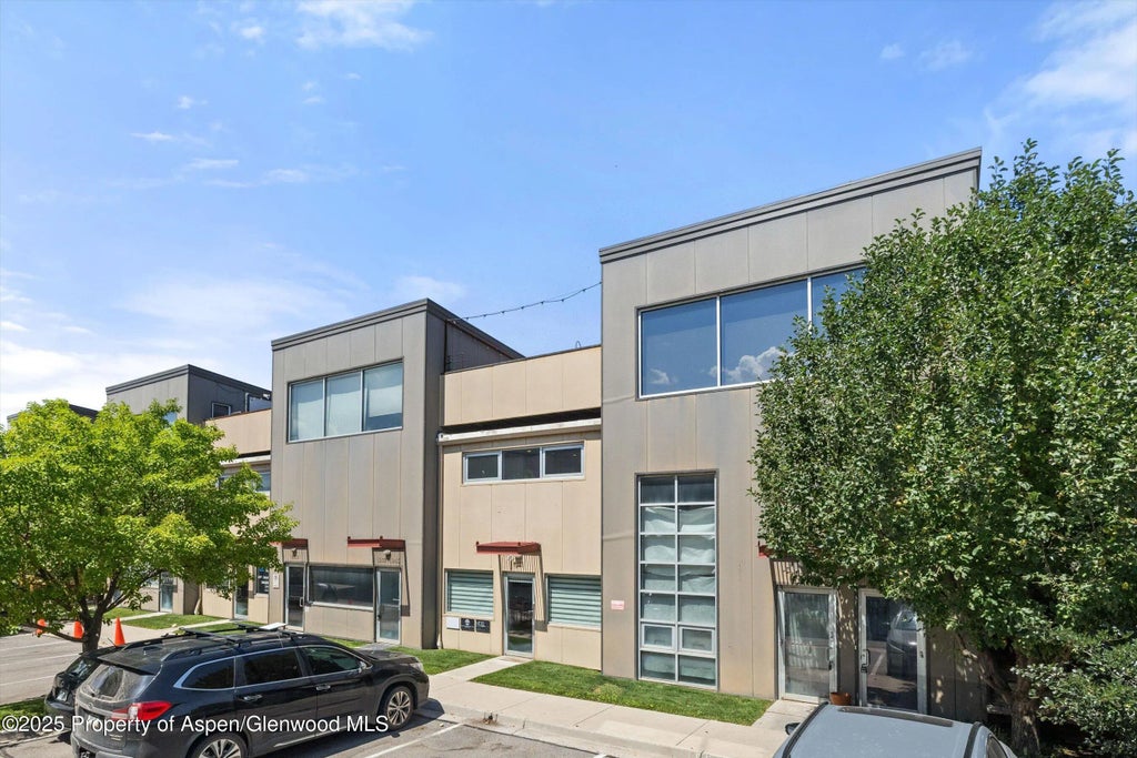 14 of 15 - 1945 Dolores Way, Carbondale, CO