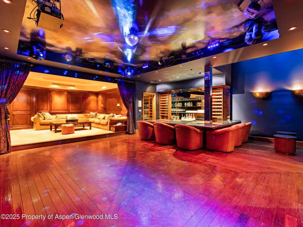 38 of 65 - 715 Willoughby Way, Aspen, CO