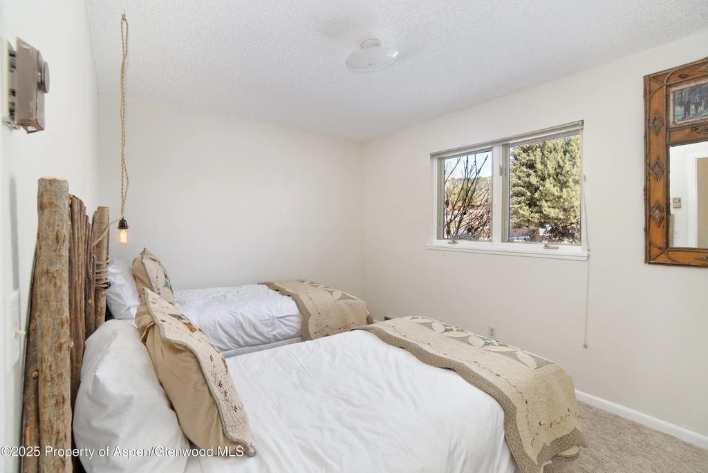 11 of 27 - 404 Stagecoach Lane, Carbondale, CO