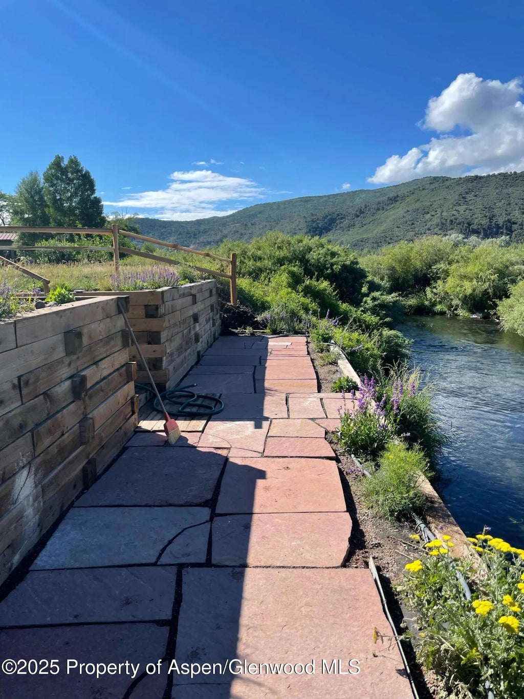 21 of 27 - 404 Stagecoach Lane, Carbondale, CO