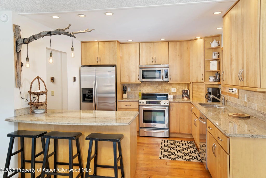 6 of 27 - 404 Stagecoach Lane, Carbondale, CO