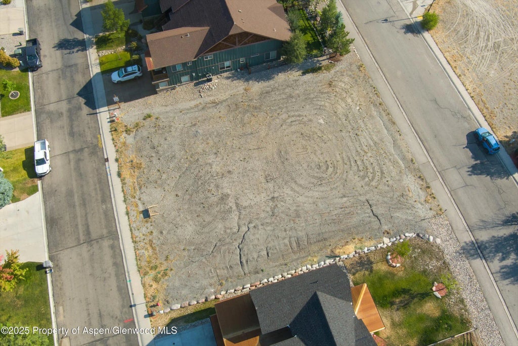 9 of 13 - 40 Whitetail Drive, New Castle, CO