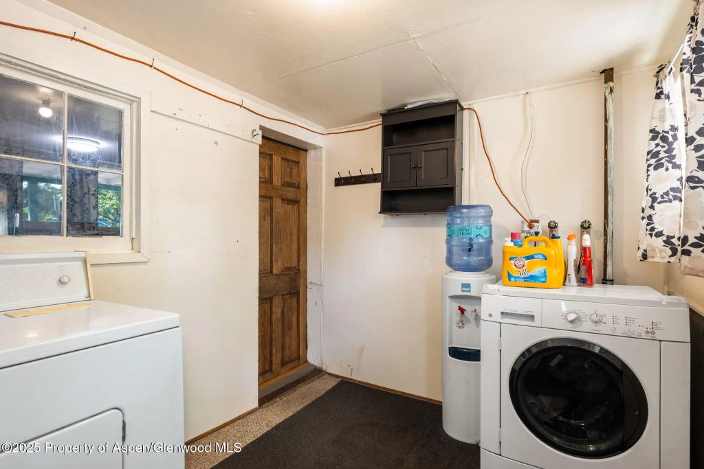 4 of 18 - 751 Park Avenue, Rifle, CO