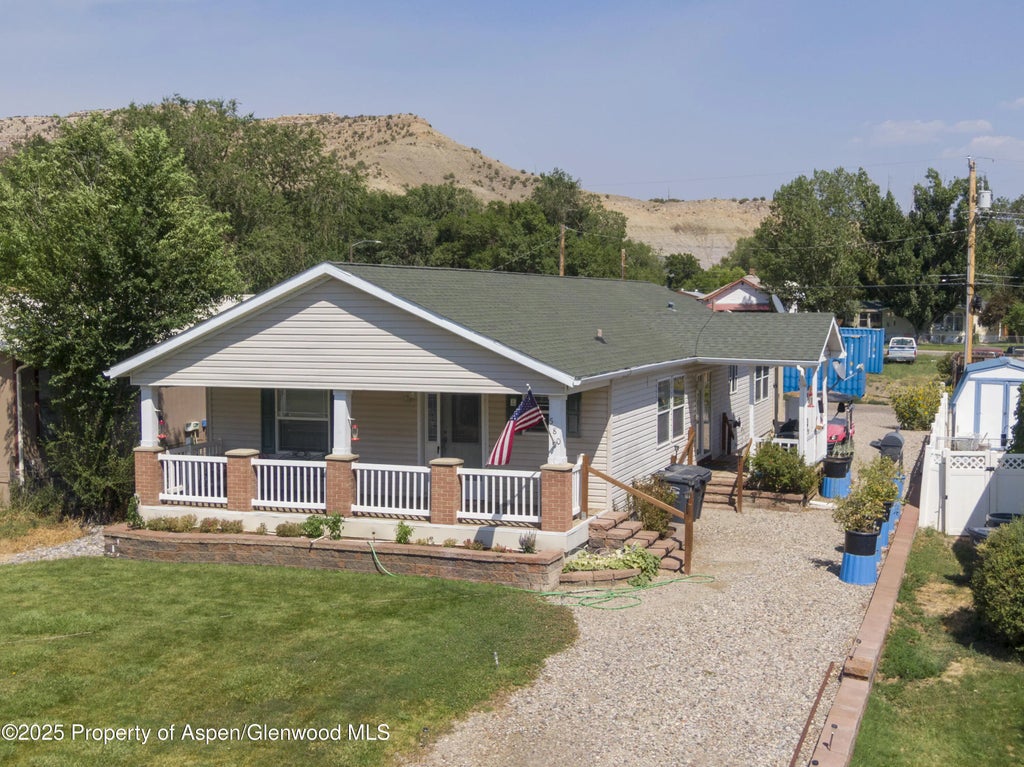 3 of 22 - 580 Denver Avenue, De Beque, CO