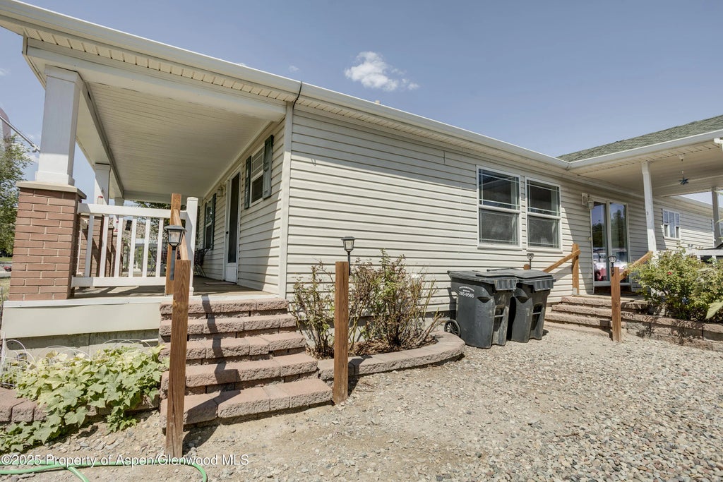 5 of 22 - 580 Denver Avenue, De Beque, CO