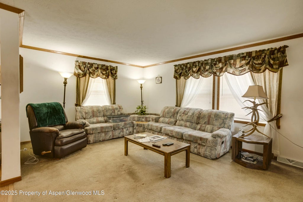 8 of 22 - 580 Denver Avenue, De Beque, CO