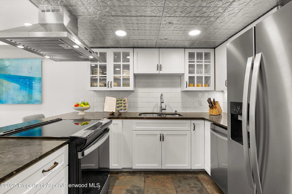 3 of 14 - 100 Midland Avenue #106, Basalt, CO