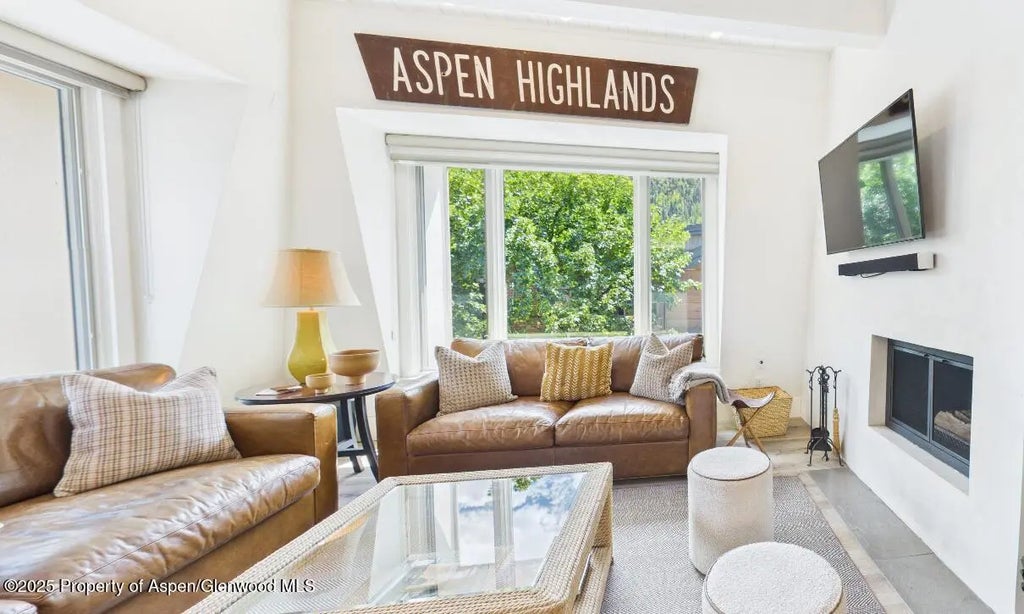 1 of 24 - 731 E Durant Avenue Unit 21, Aspen, CO