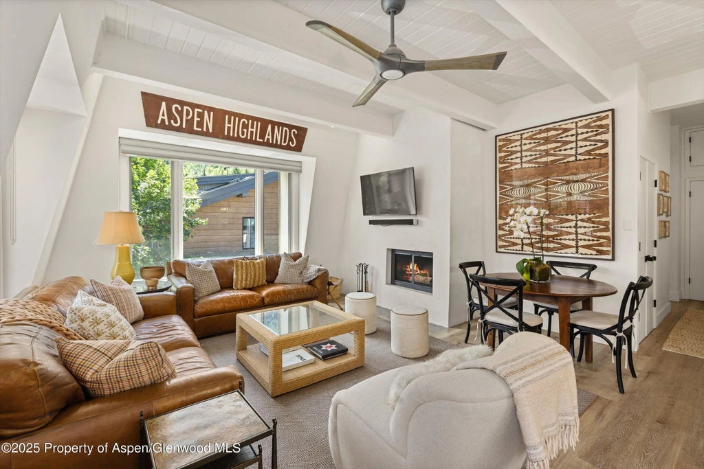 2 of 24 - 731 E Durant Avenue Unit 21, Aspen, CO
